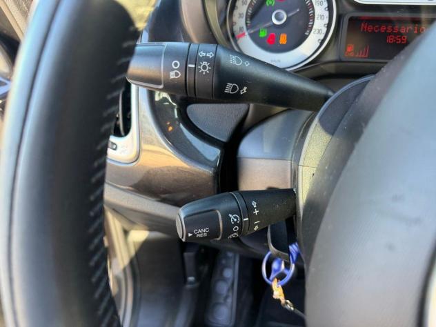 FIAT - 500 L - 500L 0.9 TwinAir Turbo Nat. Power Lounge - Foto 10