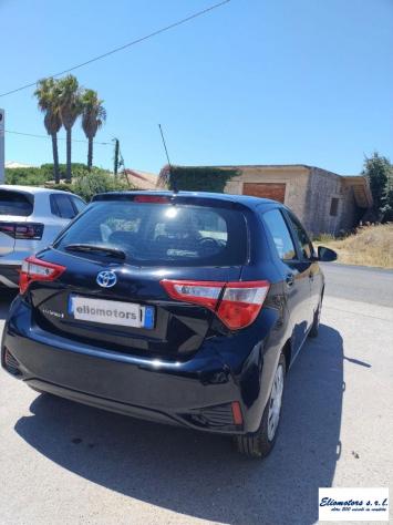 TOYOTA - Yaris - 1.5 Hybrid 5p. Cool - Foto 6