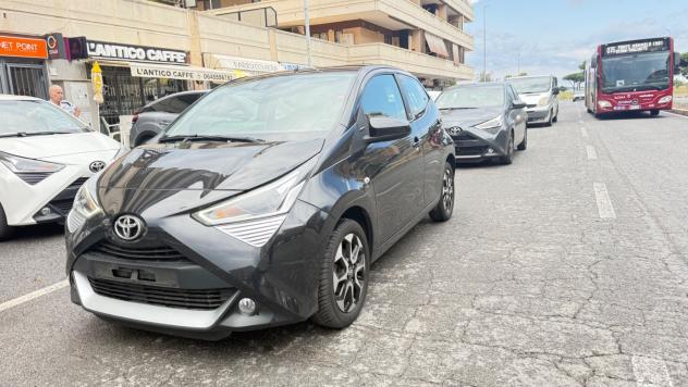 Toyota Aygo Connect 1.0 VVT-i 72 CV 5 porte x-play LED NAVI KAMERA PDC CERCHI 16 BLUETOOTH - Foto 3