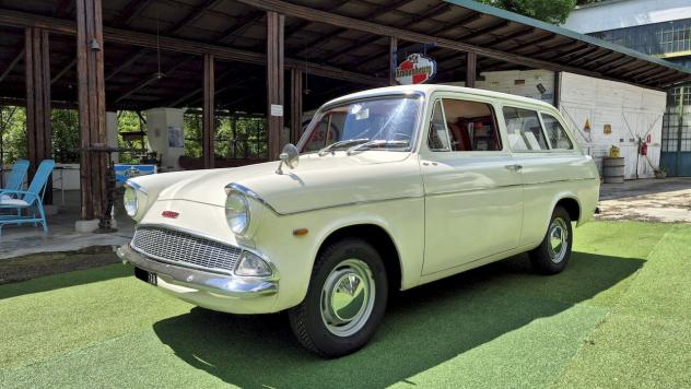 Ford Anglia Estate De Luxe 105E 1965