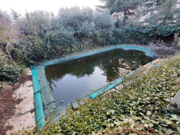 Immobile in asta di 609 m² con più di 5 locali e box auto in vendita a Moncalieri - Foto 7
