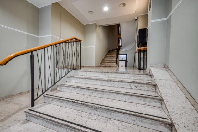 Appartamento di 92 m² con 2 locali in affitto a Milano - Foto 16