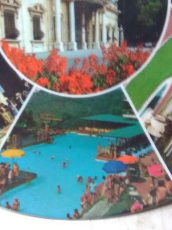 SOUVENIR - PIATTO DA PARETE DI MONTECATINI TERME ANNI 60/70 IN MELAMINA - Foto 3