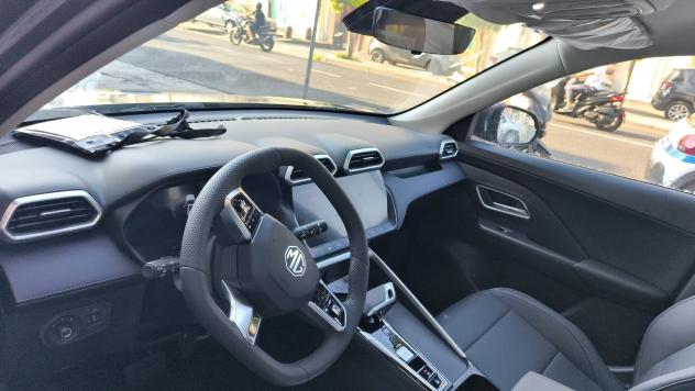 Mg ZS 1.5 Hybrid+ Luxury AUTOMATICA KM0 2026 - Foto 7