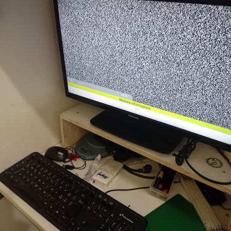 PC Lenovo APTIO CRB quacore + TV Monitor HDMI Toshiba - Foto 2