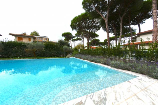 VILLA di 8 vani e di 320 mq (PIETRASANTA) rif. MP888 - Foto 4
