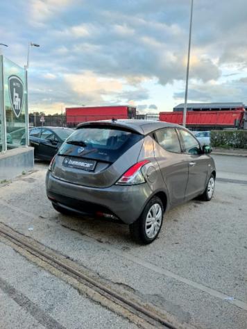 LANCIA Ypsilon 1.0 FireFly 5 porte S&S Hybrid Ecochic Gold i.e rif. 23268365 - Foto 5