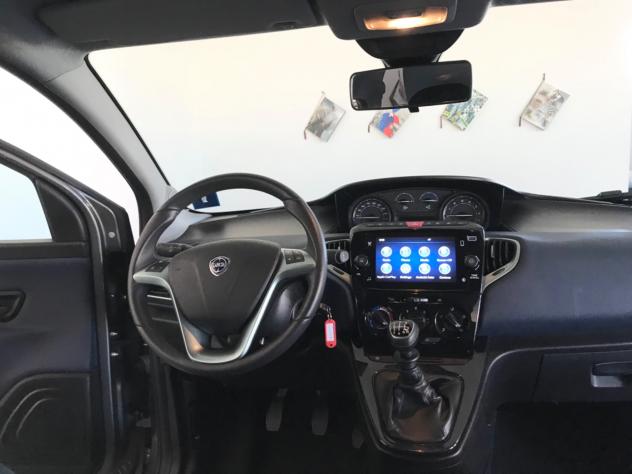 Lancia Ypsilon 1.0 FireFly 5 porte S&S Hybrid Platino - Foto 6