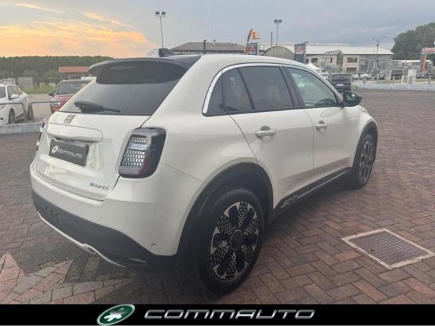 FIAT 600 Hybrid 110 CV DCT MHEV La Prima rif. 23921957 - Foto 4