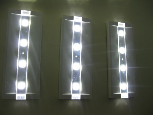 QUATTRO Lampade emergenza LED Beghelli art. 4301 - Foto 2