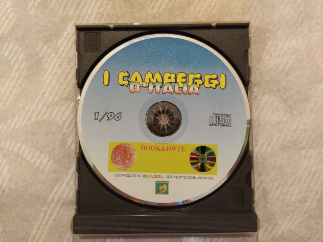 R64- CD -I CAMPEGGI D'ITALIA