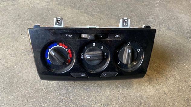 Comandi climatizzatore Lancia Ypsilon del 2013