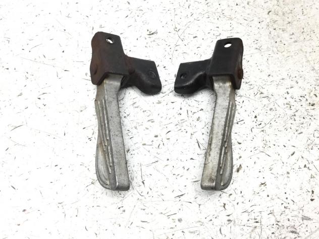 POGGIAPIEDI POSTERIORI POGGIAPIEDI per SUZUKI GSX-S125/150 GSX-R125/150
