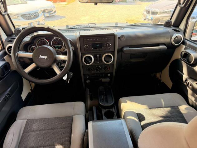 JEEP - Wrangler - Unlimited 2.8 CRD DPF Sahara AUTOMATICA - Foto 10