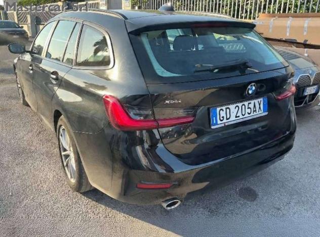 BMW 320 Serie Touring 320d Touring mhev 48V xdrive Busines rif. 24129343 - Foto 4