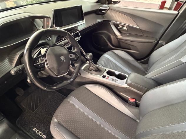 Peugeot 2008 PureTech 130 S&S Allure - KM 31.000 - Foto 8