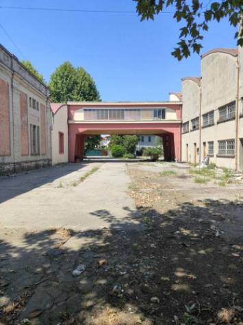Immobile in asta di 70518 m² in vendita a Leggiuno - Foto 7