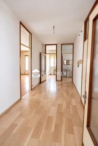 PALAZZO di 9 vani e di 350 mq (MONTEBELLUNA) rif. PE27 - Foto 15
