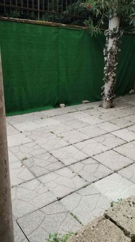 Acilia-Dragona: Locale C/2 con Ampio Giardino Privato - Foto 7