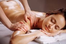 Massaggiatore professionale Tel:3518119513