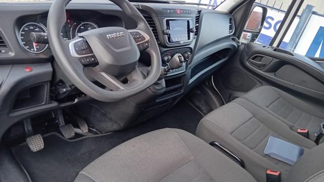 IVECO Daily (2014--) Daily 35S16H 3.0 HPT PL Cabinato - Foto 9