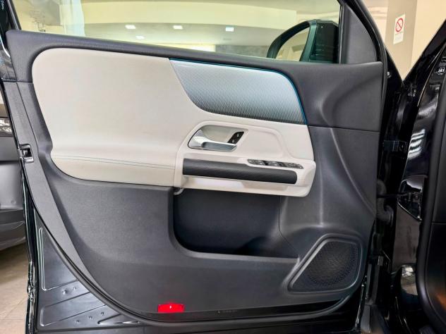 Mercedes GLB 180D Automatic Sport Plus 2023 - Foto 10