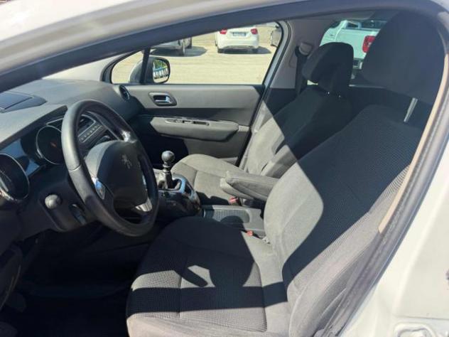 PEUGEOT 5008 1.6 HDi 115CV Allure senza nessun lavoro da fare rif. 23802118 - Foto 5