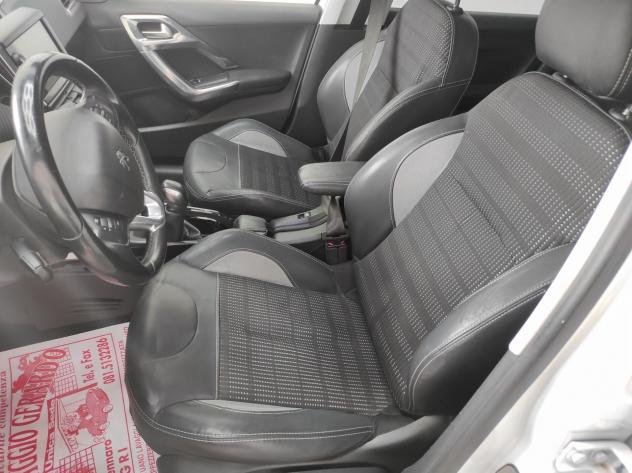 Peugeot 2008 BlueHDi TettoPa SensNavLegaPelle - Foto 3