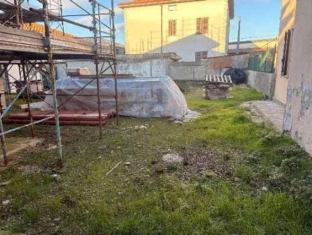 Immobile in asta di 185 m², box auto in vendita a Cenate Sotto - Foto 2