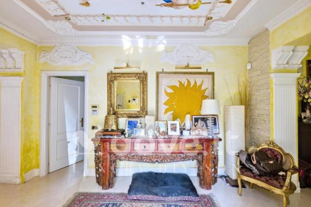Villa di 286 m² con più di 5 locali e posto auto in vendita a Varese - Foto 17