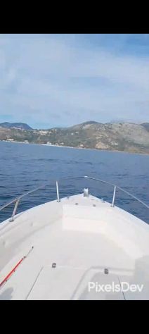 Giro turistico in barca con skipper max 5 persone oppure per pesca - Foto 4