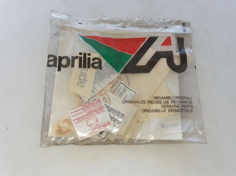 SERIE KIT ADESIVI DECALCO APRILIA AMICO 50 AP8211811