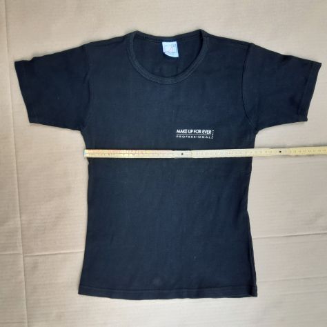 T-shirt e due bluse taglia S - Foto 3