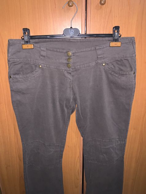 PANTALONI DA DONNA ELASTICIZZATI,VINTAGE,A VITA BASSA,MARRONE SCURO,CON 5 TASCHE - Foto 3