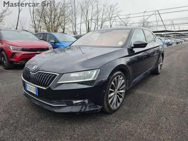 SKODA Superb Superb 2.0 tdi Laurin & Klement 140kw L&K FS611TR rif. 23961893 - Foto 2