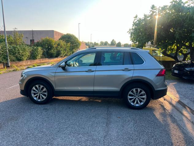 Volkswagen Tiguan 2.0 TDI SCR Business BlueMotion Technology - Foto 6