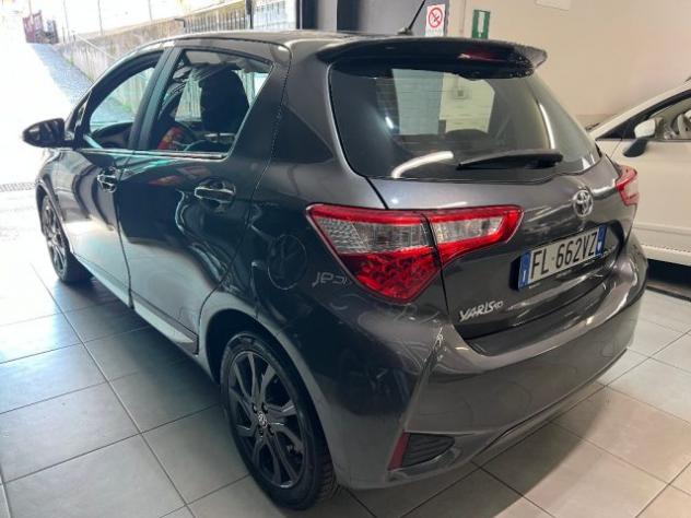 TOYOTA Yaris 1.0 5 porte Lounge rif. 23794661 - Foto 5