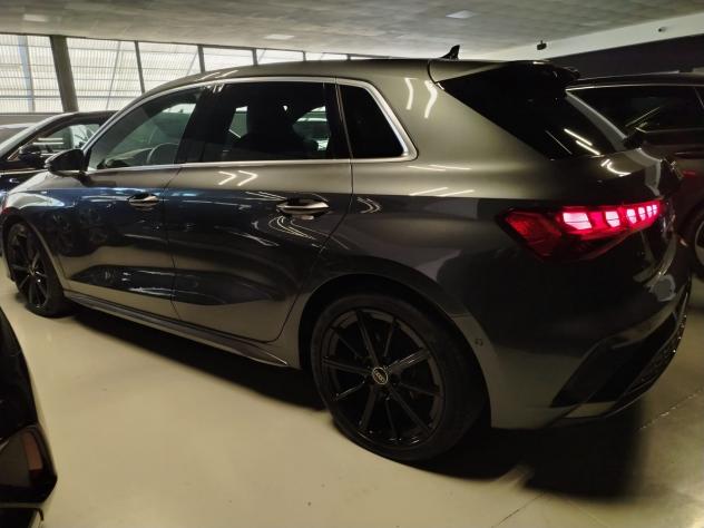 AUDI A3 4ª serie A3 SPB TDI 110 kW S tronic S line edition - Foto 5