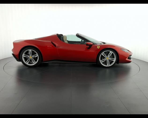 Ferrari 296 GTS 3.0 Hybrid DCT GTS - Foto 9