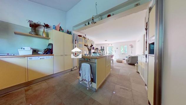 CASA INDIPENDENTE di 9 vani e di 330 mq (MONTEBELLUNA) rif. DG314A - Foto 7