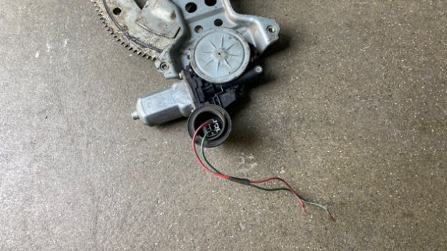 Alzacristallo DX 3 porte Suzuki Swift del 2007 - Foto 4