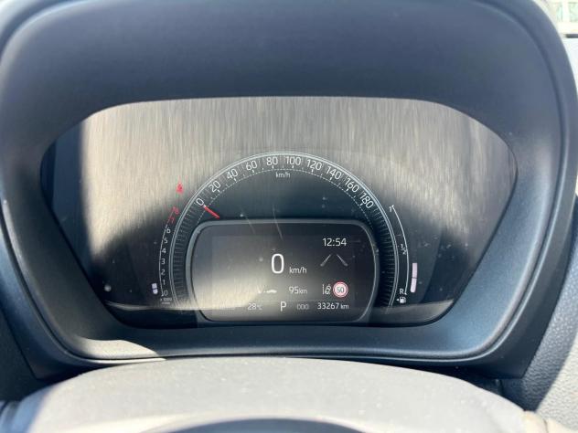 Toyota Aygo X 1.0B (72 CV) Trend S-CVT - Foto 10