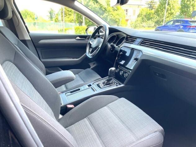 Volkswagen Passat Variant 2.0 TDI SCR EVO DSG Business - Foto 9