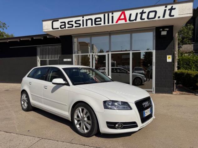 AUDI A3 SPB 1.6 TDI 105 CV S tronic Ambition*int**S-line! rif. 23802997 - Foto 2