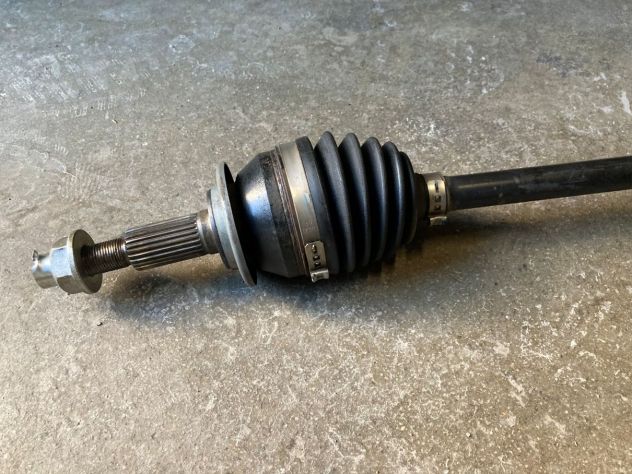 Semiasse anteriore SX Suzuki Swif Hybrid 4x4 del 2023 (4410253RA2000) - Foto 2