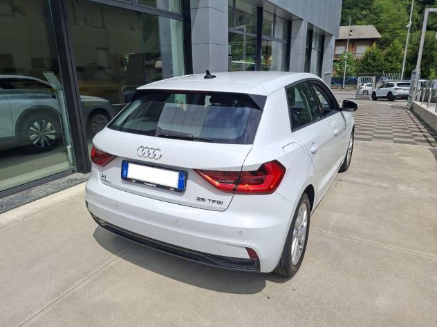 AUDI - A1 - SPB 25 TFSI Admired - Foto 5