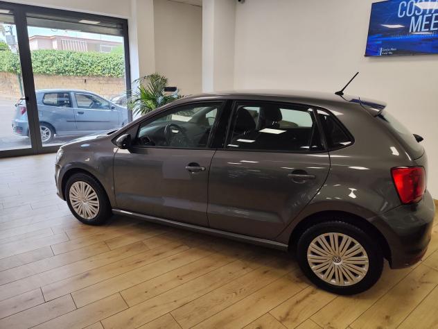 Volkswagen Polo 1.4 TDI 75cv Comfortline - Foto 4