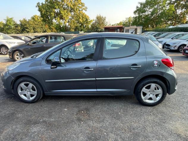 Peugeot 207 1.4 HDi 70CV 5p. Energie - Foto 2