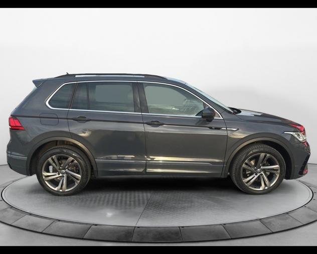 Volkswagen Tiguan II 2021 2.0 tdi R-Line 4motion 150cv dsg - Foto 5