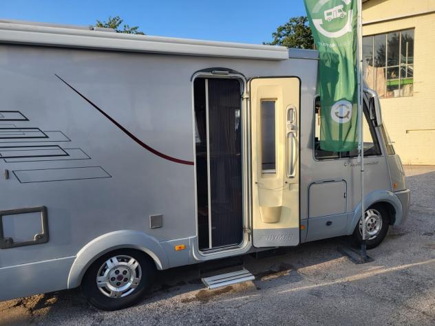 MOTORHOME HYMER DUCATO BASCULANTE GARAGE ALKO FOTOVOLTAICO CLIMATIZZATORE GENERALI CAMPER USATO - Foto 8